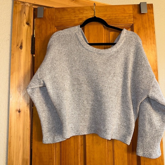 Sugarlips Twist Back Sweater - Picture 4 of 9